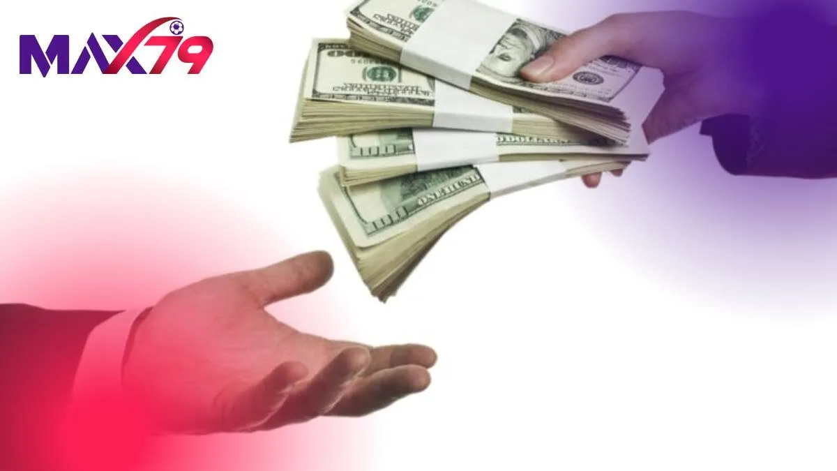 Con số khi nằm mơ thấy người phụ nữ đưa tiền cho mình là gì