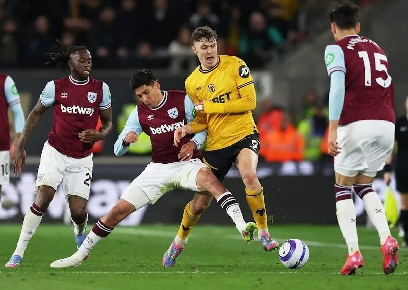 Wolverhampton vs West Ham là cặp đấu khá hấp dẫn