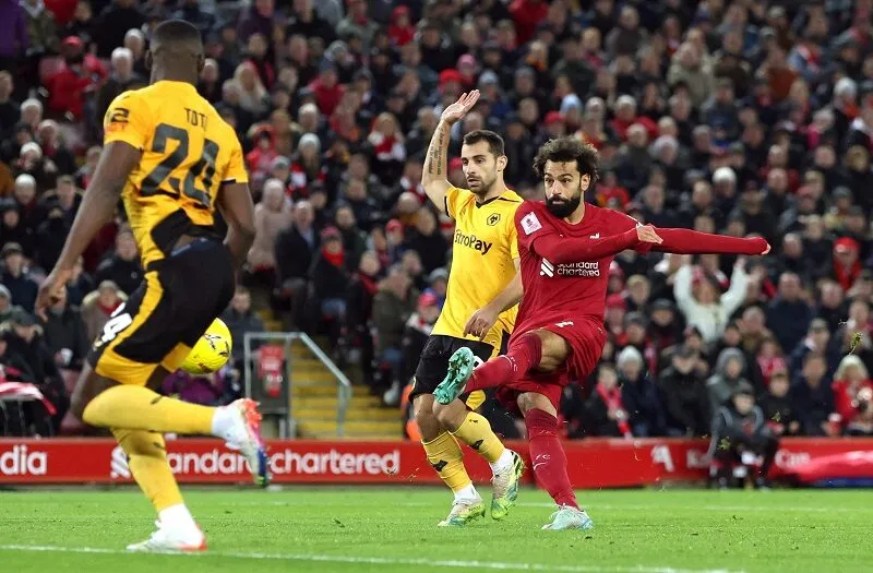 Liverpool sẽ giành chiến thắng trên sân của Wolves